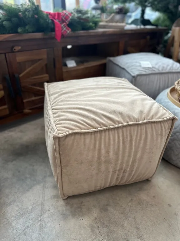 taburetka_puf_meka_mebel