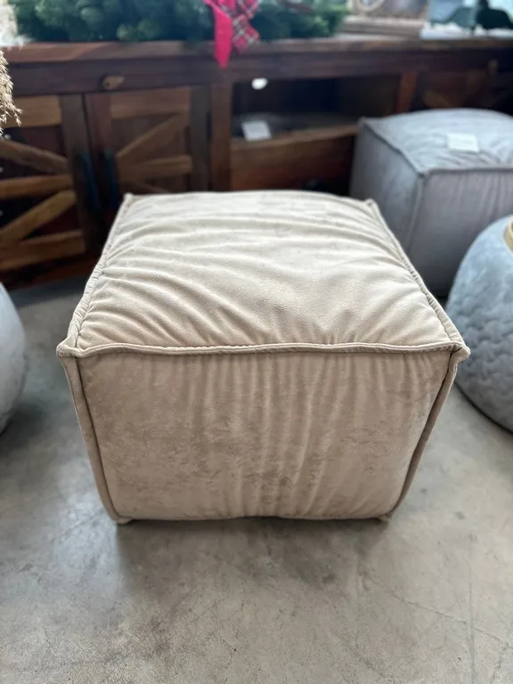 taburetka_puf_meka_mebel_3