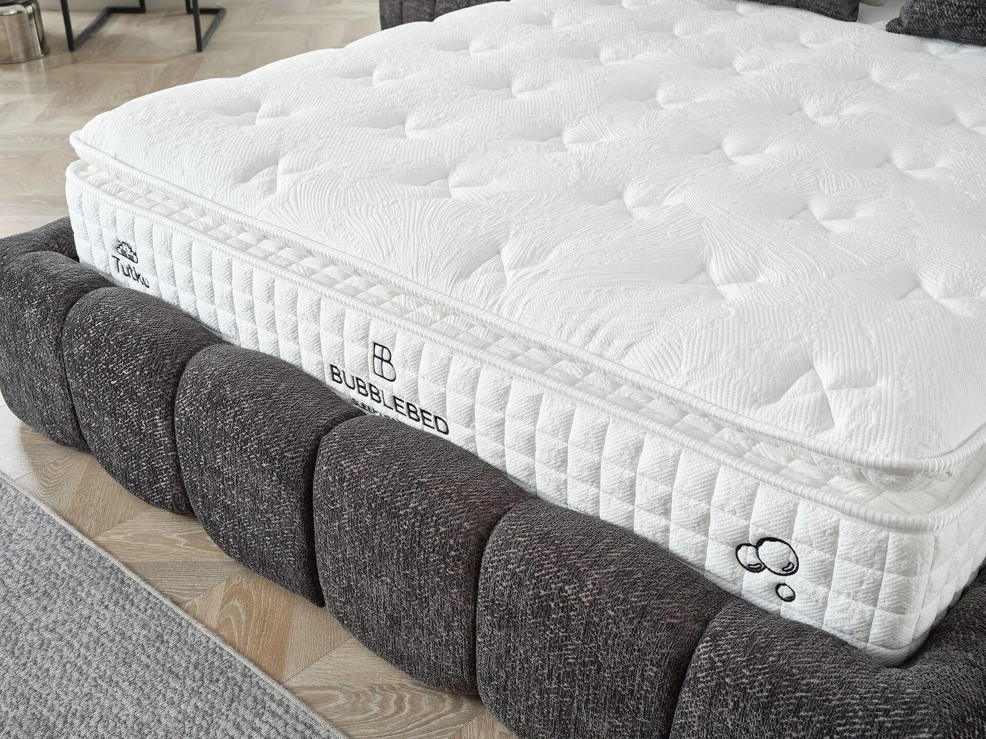 tapicirana_Spalnya_s_rakla_mebel_3