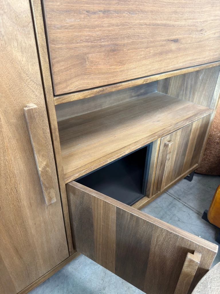 bufet_cupboard_shkaf_mebel_5