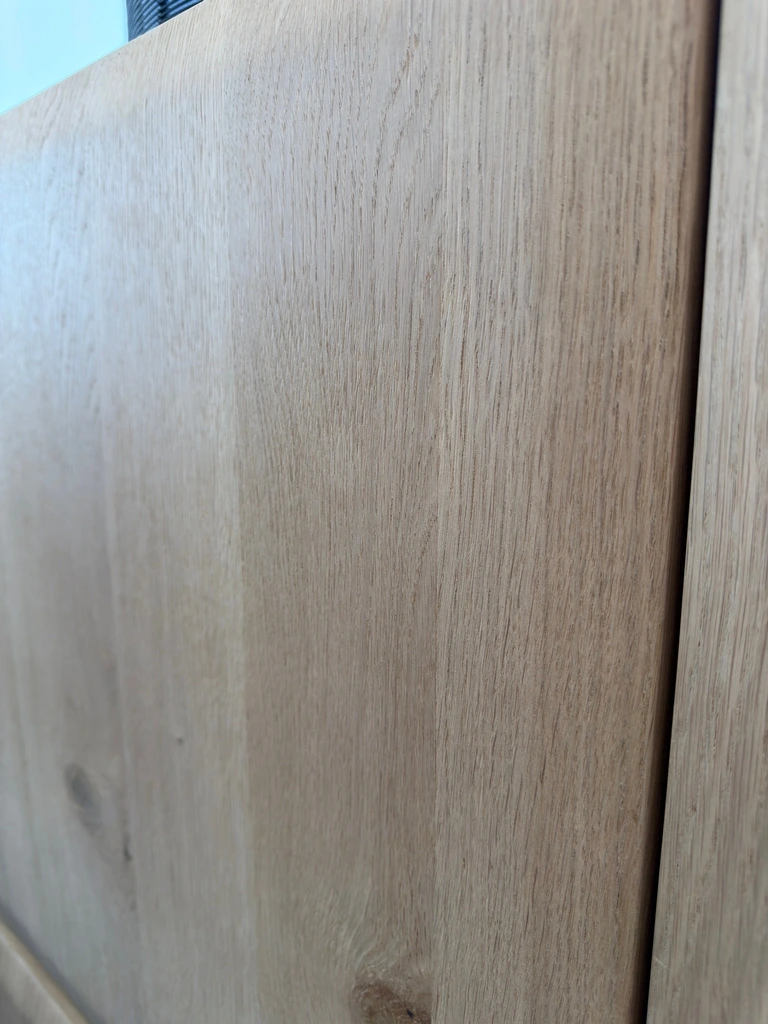 bufet_shkaf_Sekcia_mebel_3