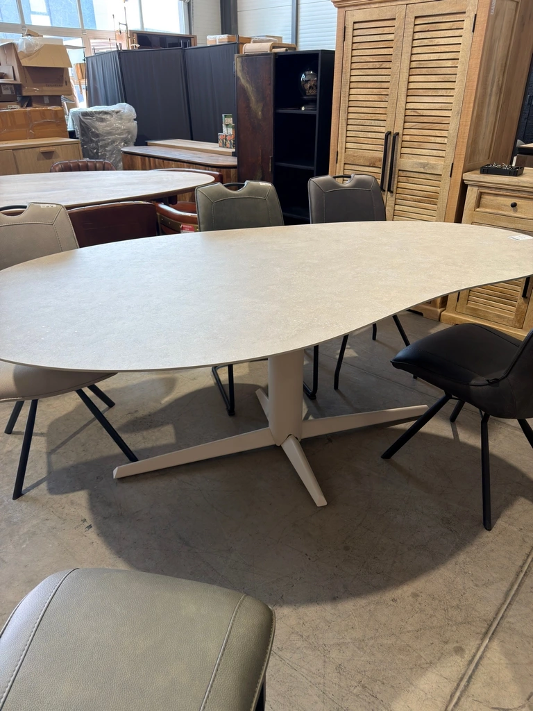 trapezna_masa_mebel_trapezaria_3