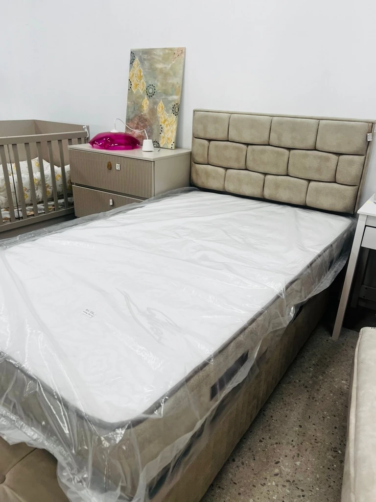 tapicirano_leglo_spalnya_mebel_2
