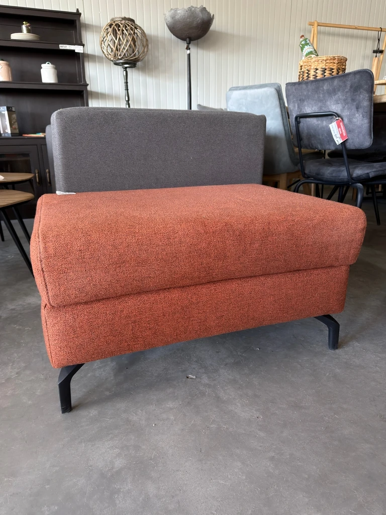 taburetka_otoman_meka_mebel_rakla_2